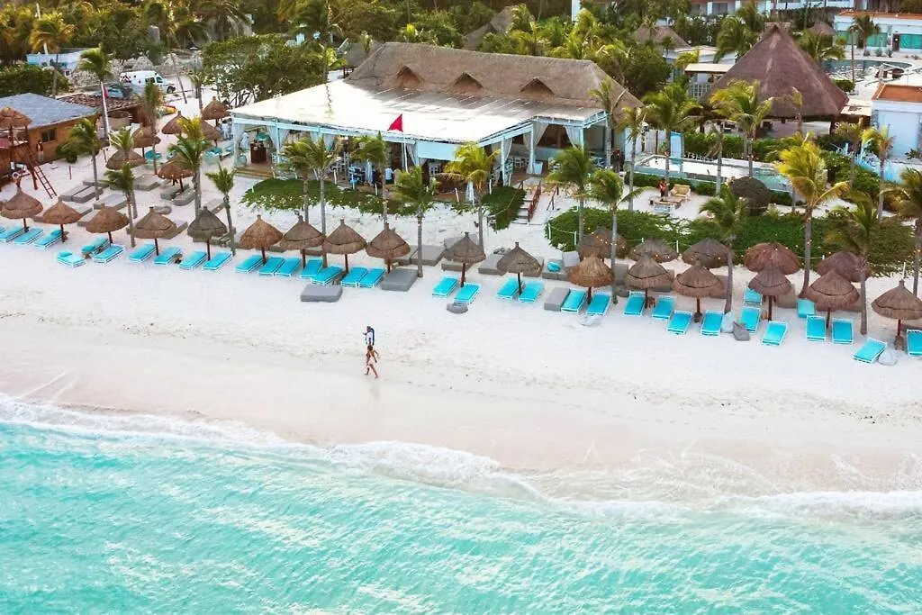 Beach Oasis Jungle Garden Private Beach Club Apartment Akumal