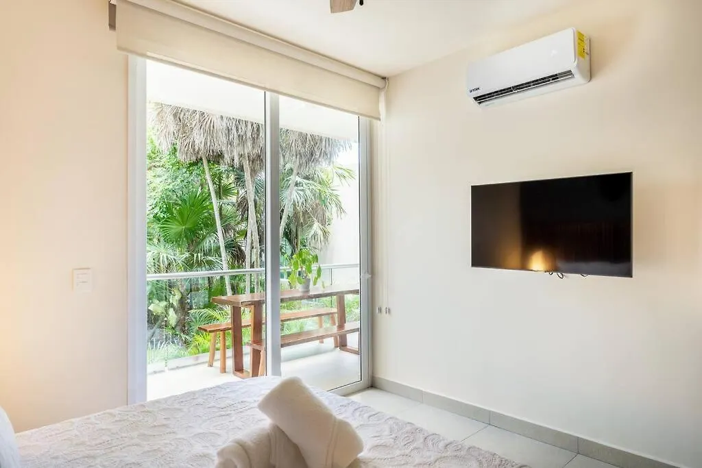 Beach Oasis Jungle Garden Private Beach Club Apartment Akumal