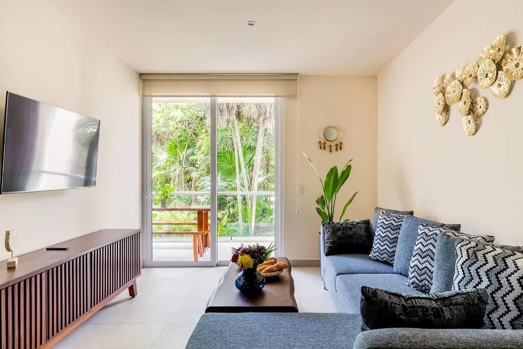 Beach Oasis Jungle Garden Private Beach Club Apartment Akumal